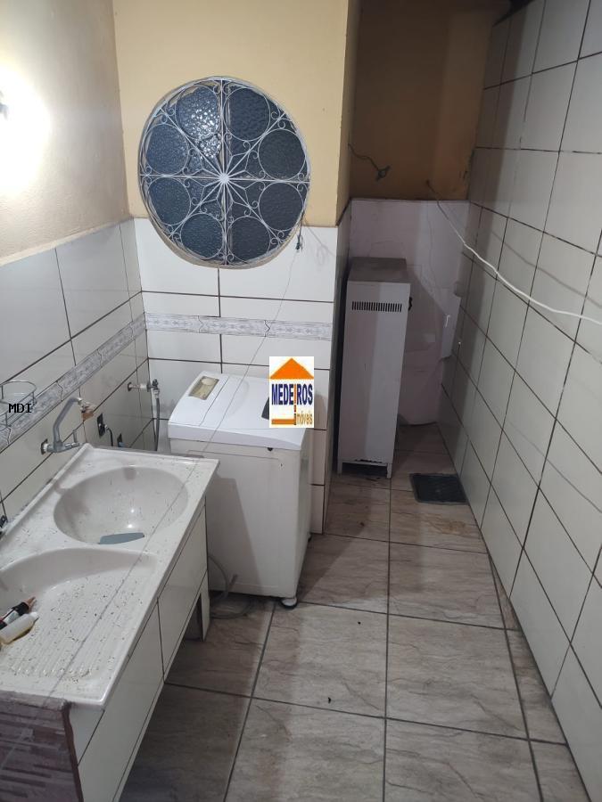 Casa à venda com 5 quartos, 600m² - Foto 29