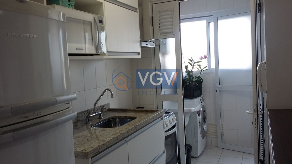 Apartamento à venda com 2 quartos, 57m² - Foto 5