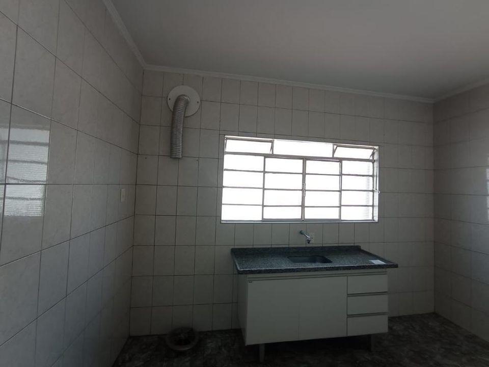 Casa à venda com 3 quartos, 180m² - Foto 11