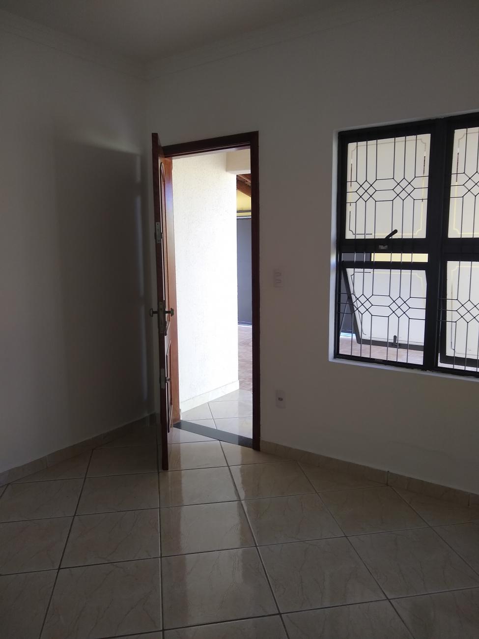 Casa para alugar com 3 quartos, 150m² - Foto 14