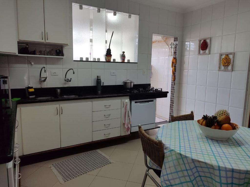 Apartamento à venda com 3 quartos, 110m² - Foto 20