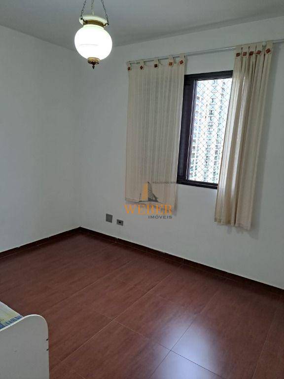 Apartamento para alugar com 2 quartos, 72m² - Foto 24