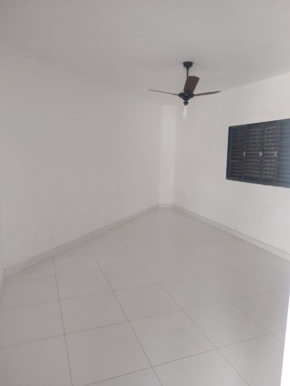 Sobrado à venda com 3 quartos, 240m² - Foto 10