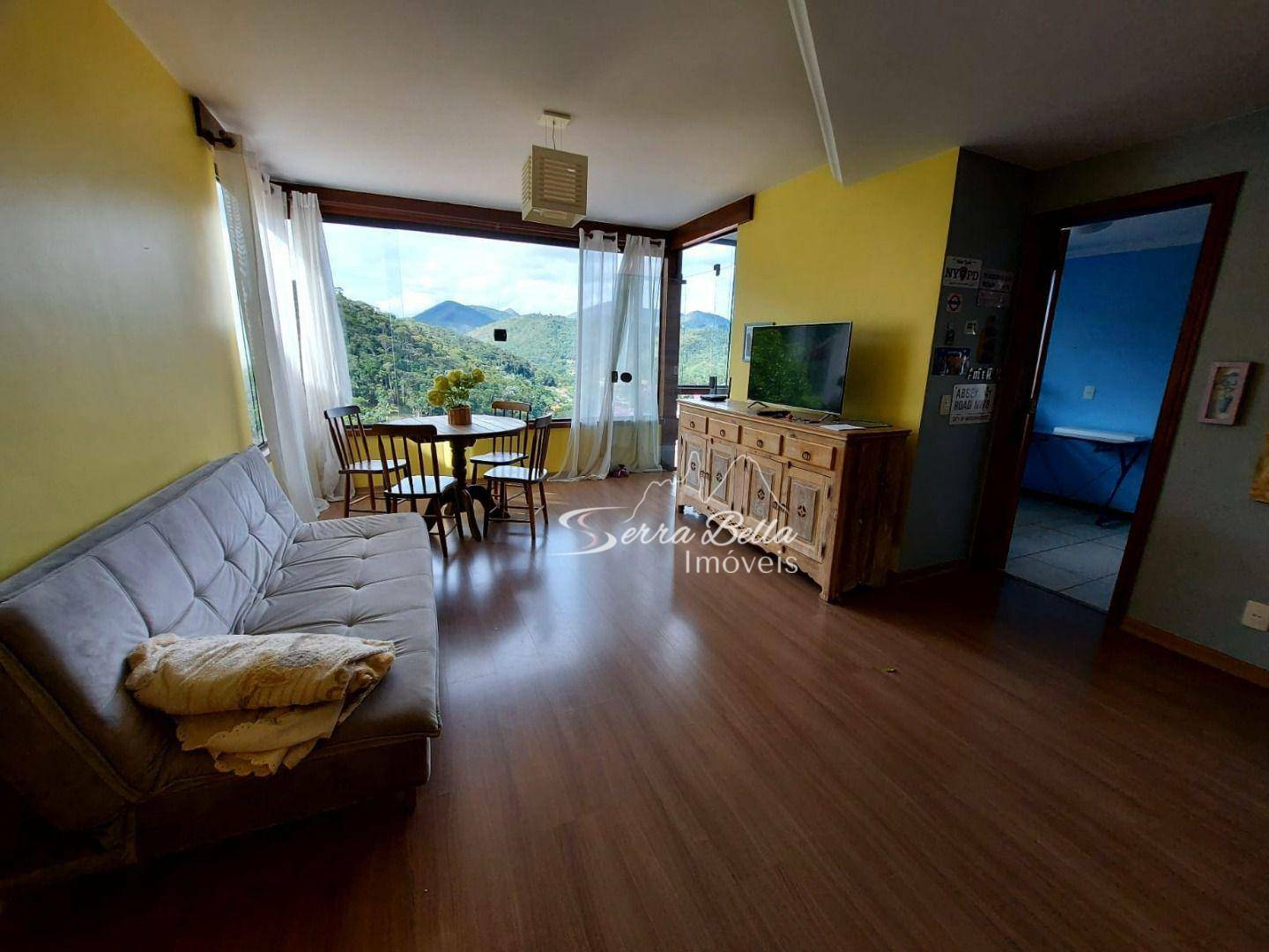 Casa de Condomínio à venda com 3 quartos, 344m² - Foto 2