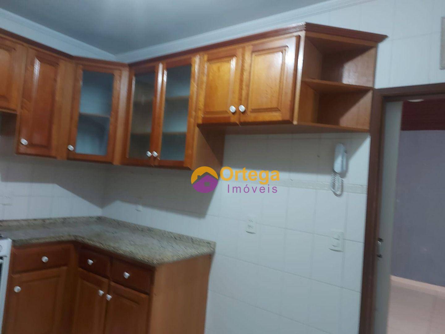 Casa à venda com 3 quartos, 180m² - Foto 34