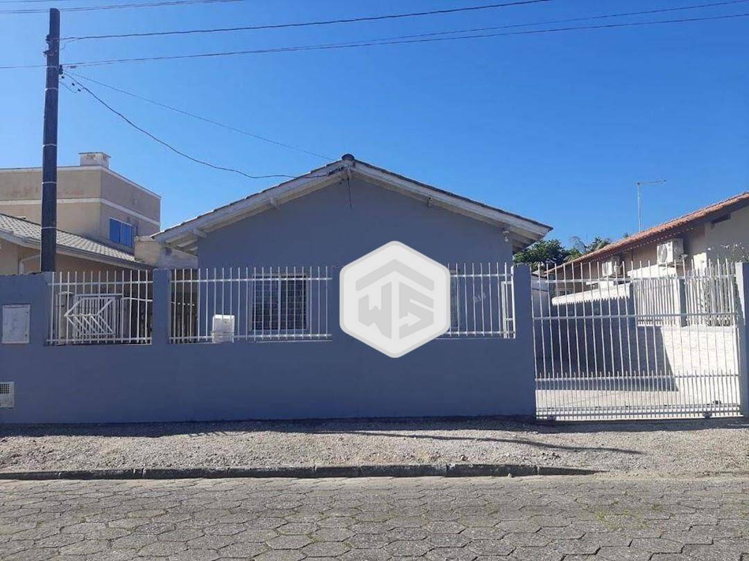 Casa, 3 quartos, 179 m² - Foto 1