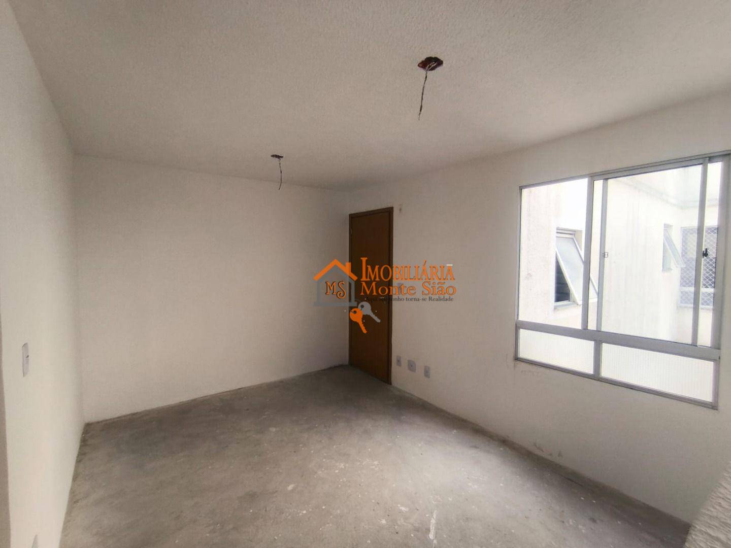 Apartamento à venda com 2 quartos, 40m² - Foto 2