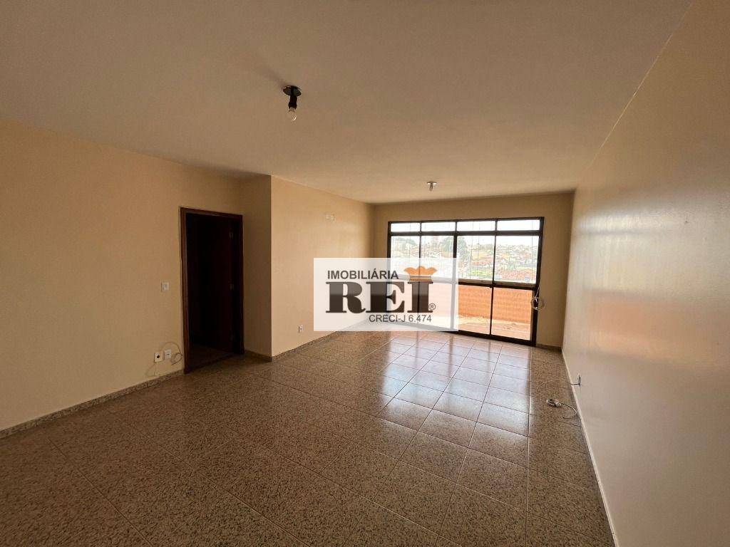 Apartamento, 3 quartos, 110 m² - Foto 1