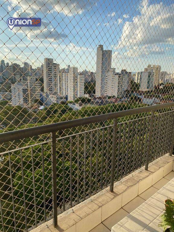 Apartamento à venda com 3 quartos, 70m² - Foto 2