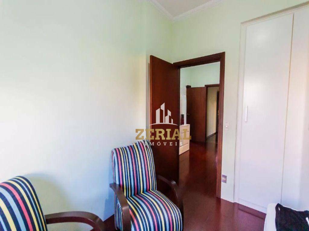 Apartamento à venda com 4 quartos, 226m² - Foto 10