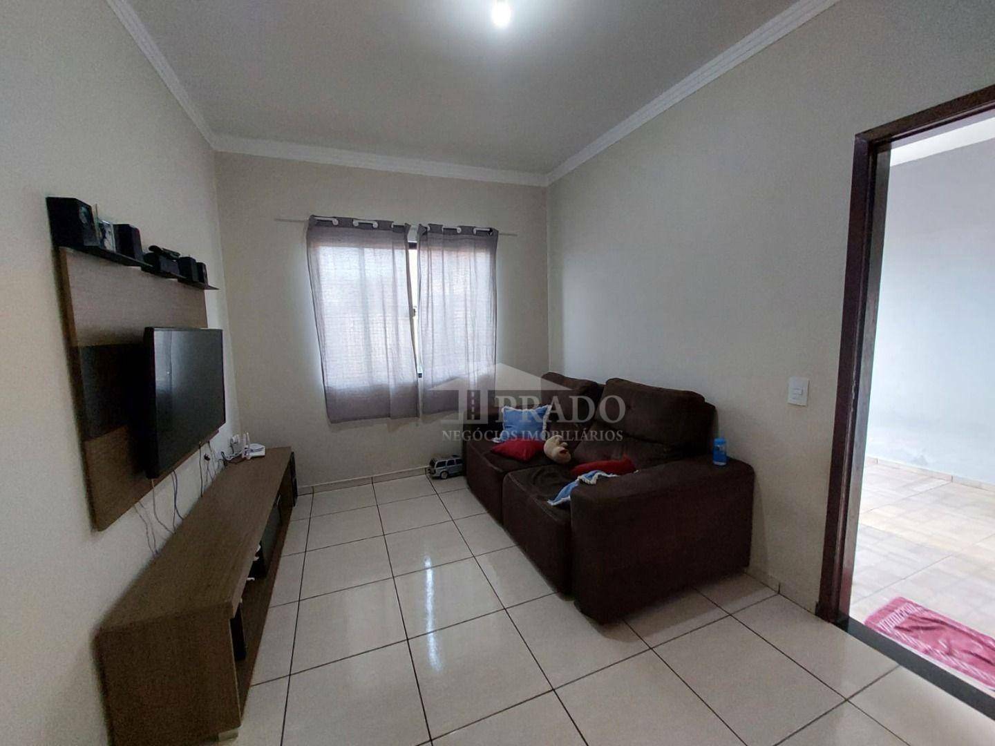 Casa à venda com 2 quartos, 66m² - Foto 3