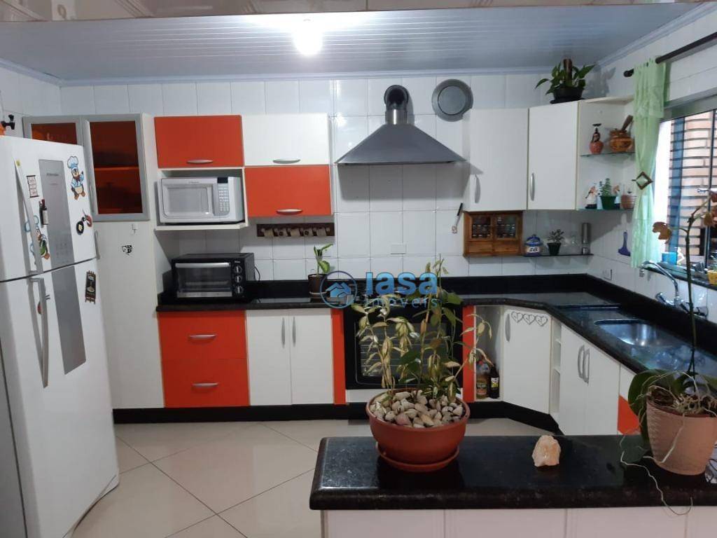 Sobrado à venda com 4 quartos, 300m² - Foto 10