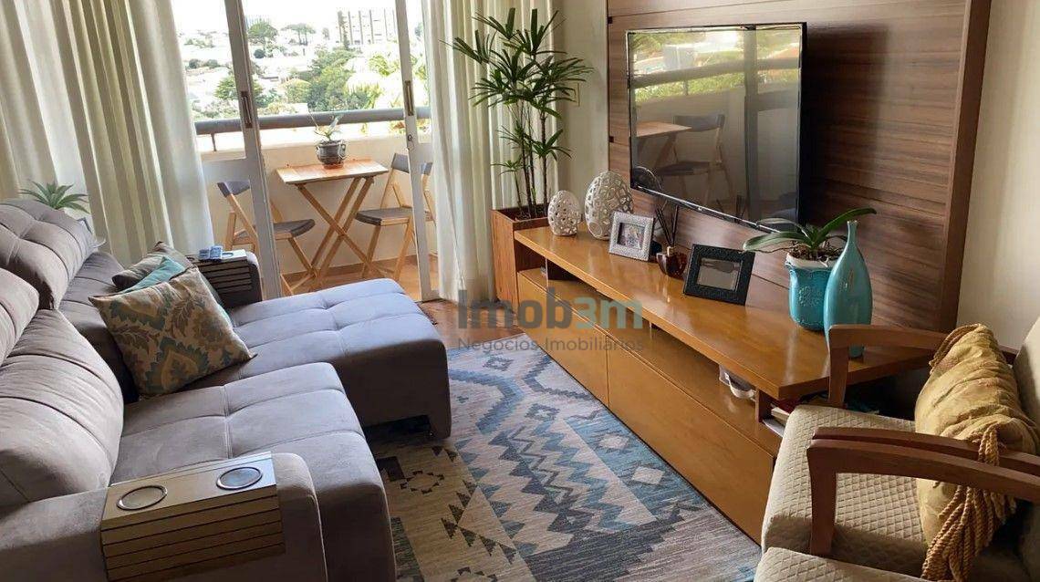 Apartamento à venda com 3 quartos, 78m² - Foto 1