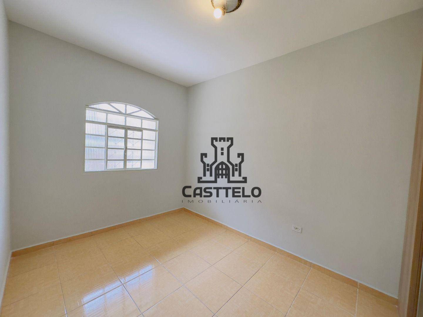 Casa à venda com 2 quartos, 200m² - Foto 10