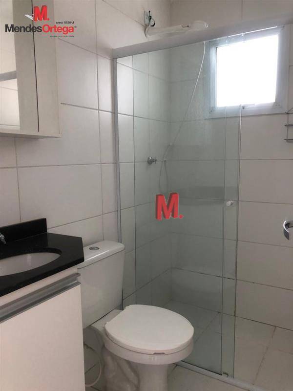 Apartamento à venda com 3 quartos, 68m² - Foto 2