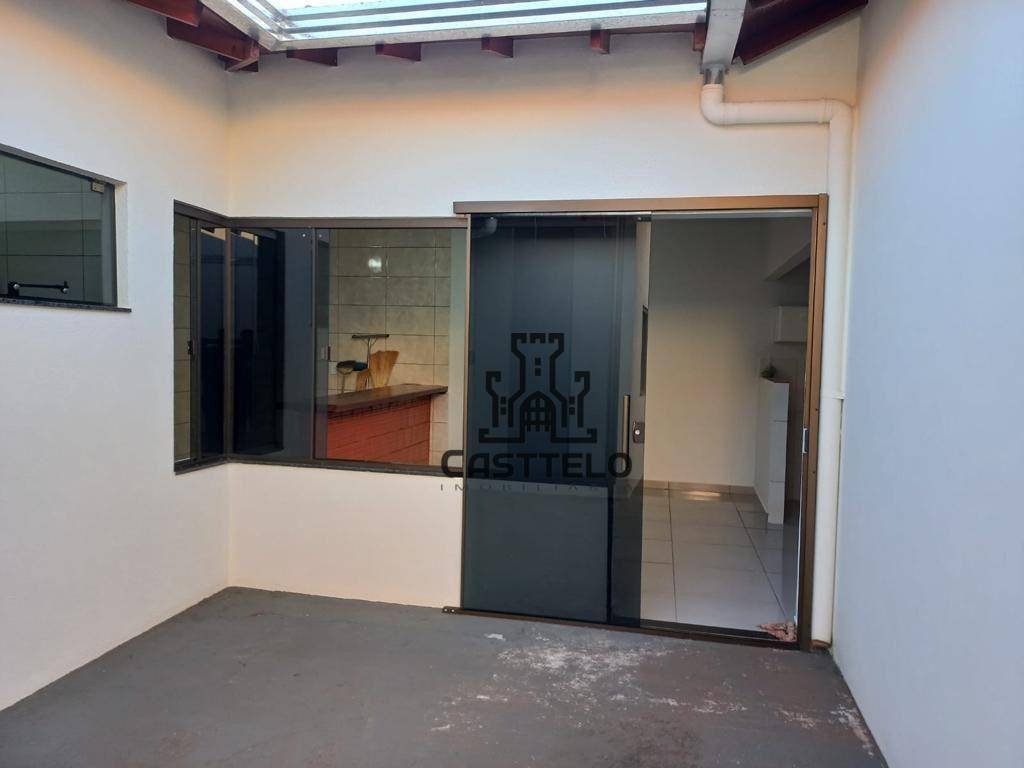 Casa à venda com 3 quartos, 159m² - Foto 19