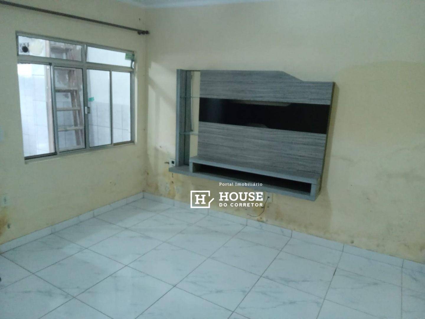 Casa à venda com 2 quartos, 82m² - Foto 11