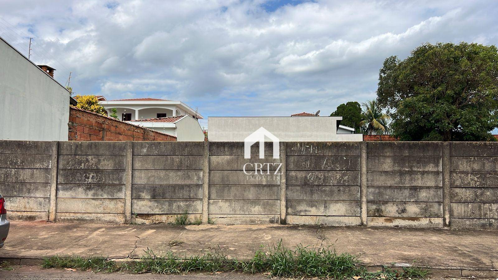 Terreno, 300 m² - Foto 1