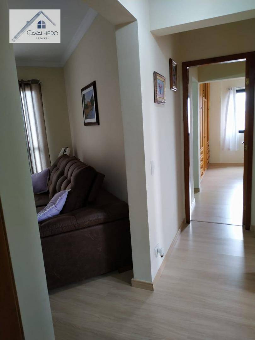 Apartamento à venda com 3 quartos, 139m² - Foto 2