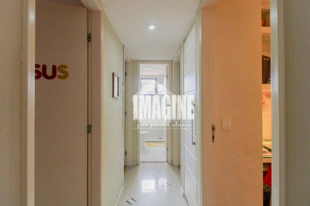 Apartamento à venda com 3 quartos, 95m² - Foto 21