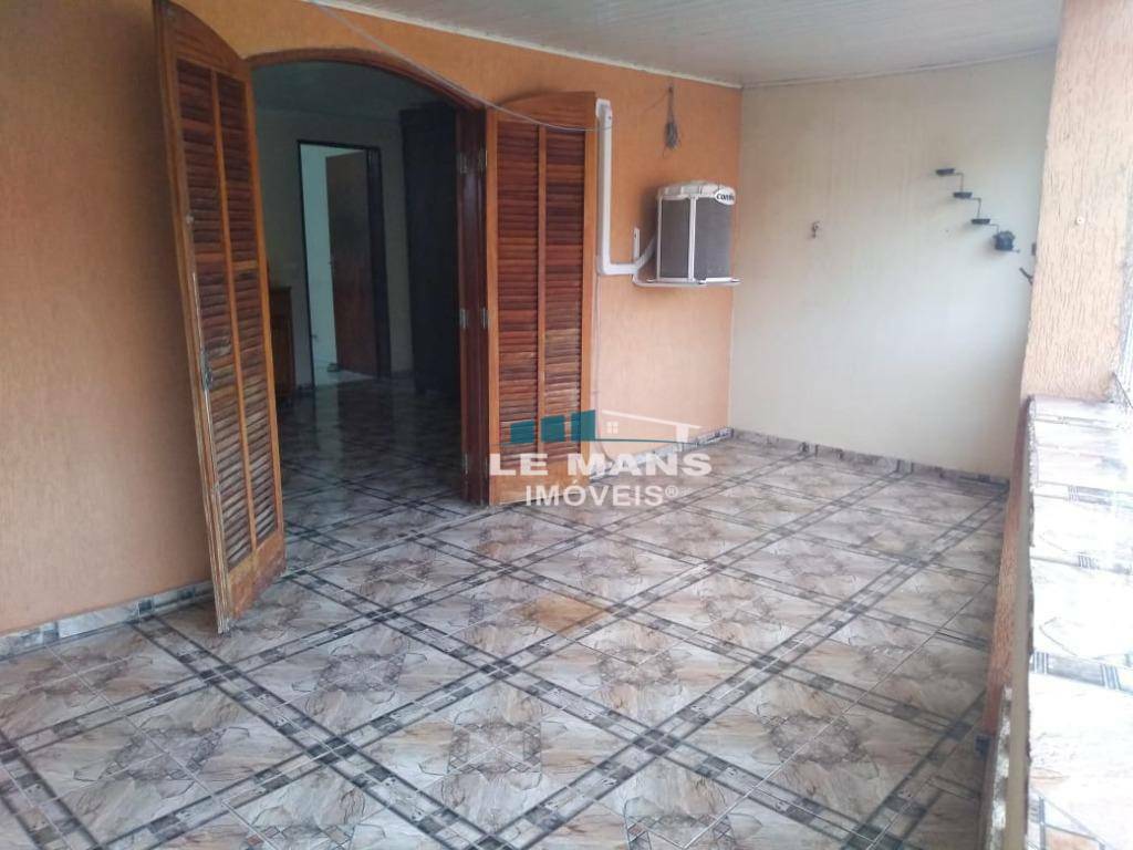 Casa à venda com 3 quartos, 188m² - Foto 12