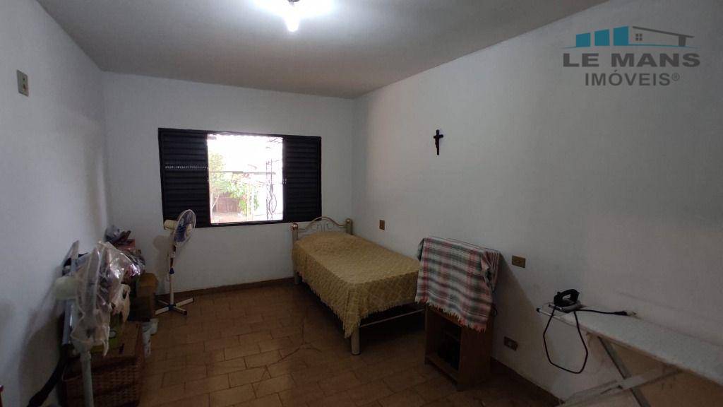 Chácara à venda com 3 quartos, 315m² - Foto 27