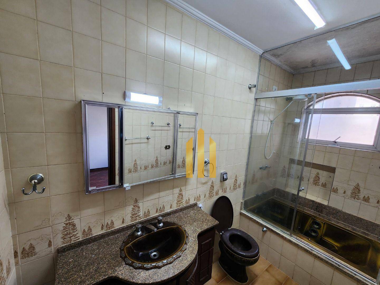 Sobrado à venda e aluguel com 4 quartos, 172m² - Foto 26