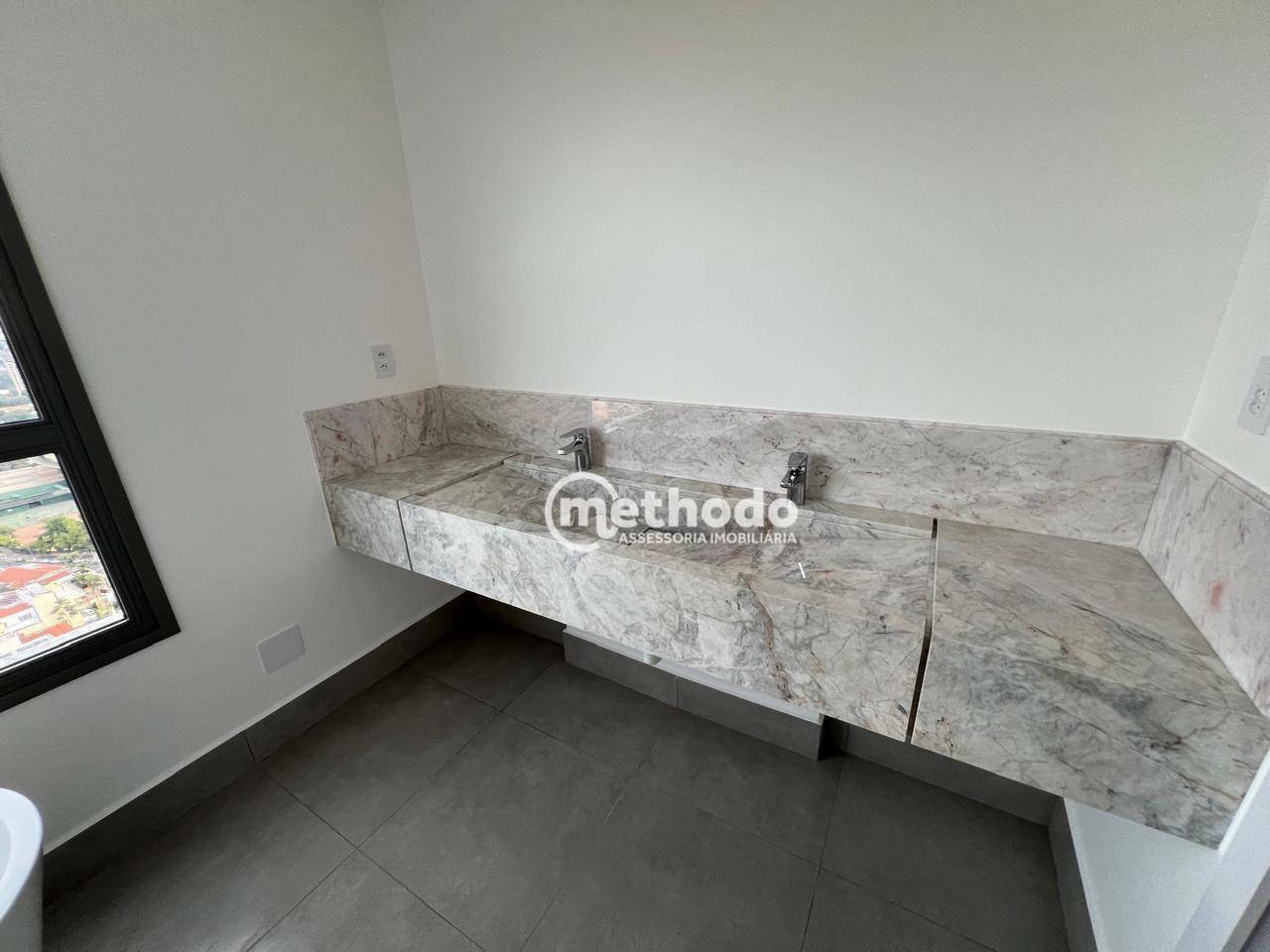 Apartamento à venda com 3 quartos, 222m² - Foto 31