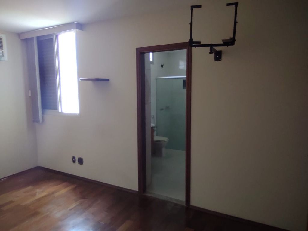 Apartamento à venda com 3 quartos, 162m² - Foto 14