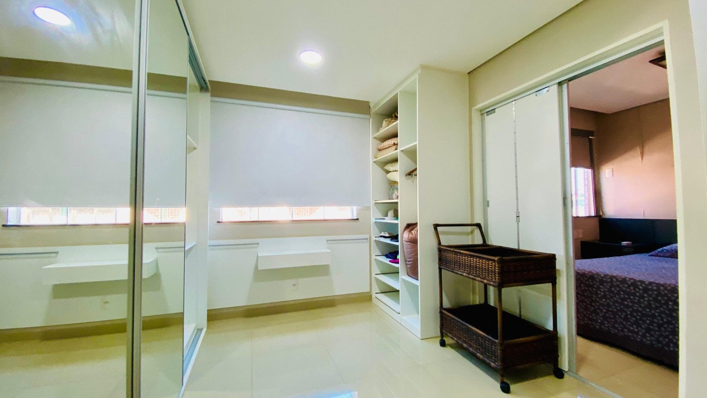 Cobertura à venda com 4 quartos, 250m² - Foto 13