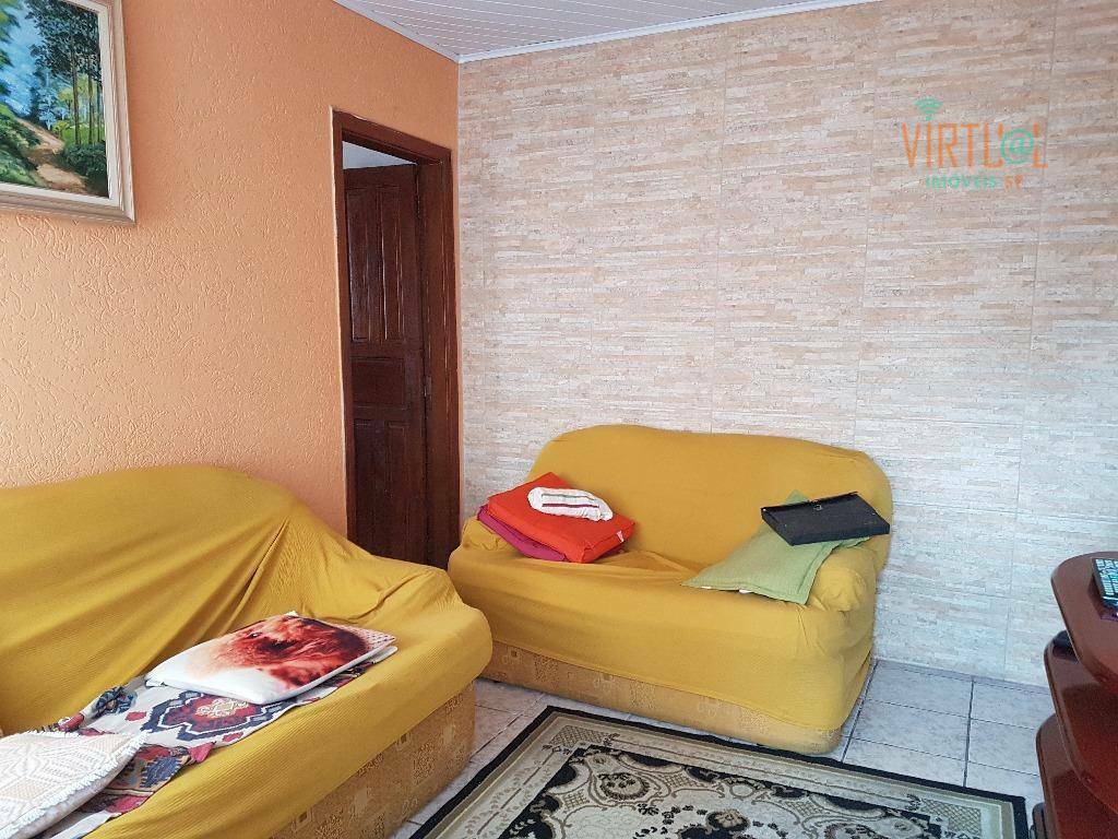 Casa à venda com 2 quartos, 81m² - Foto 3