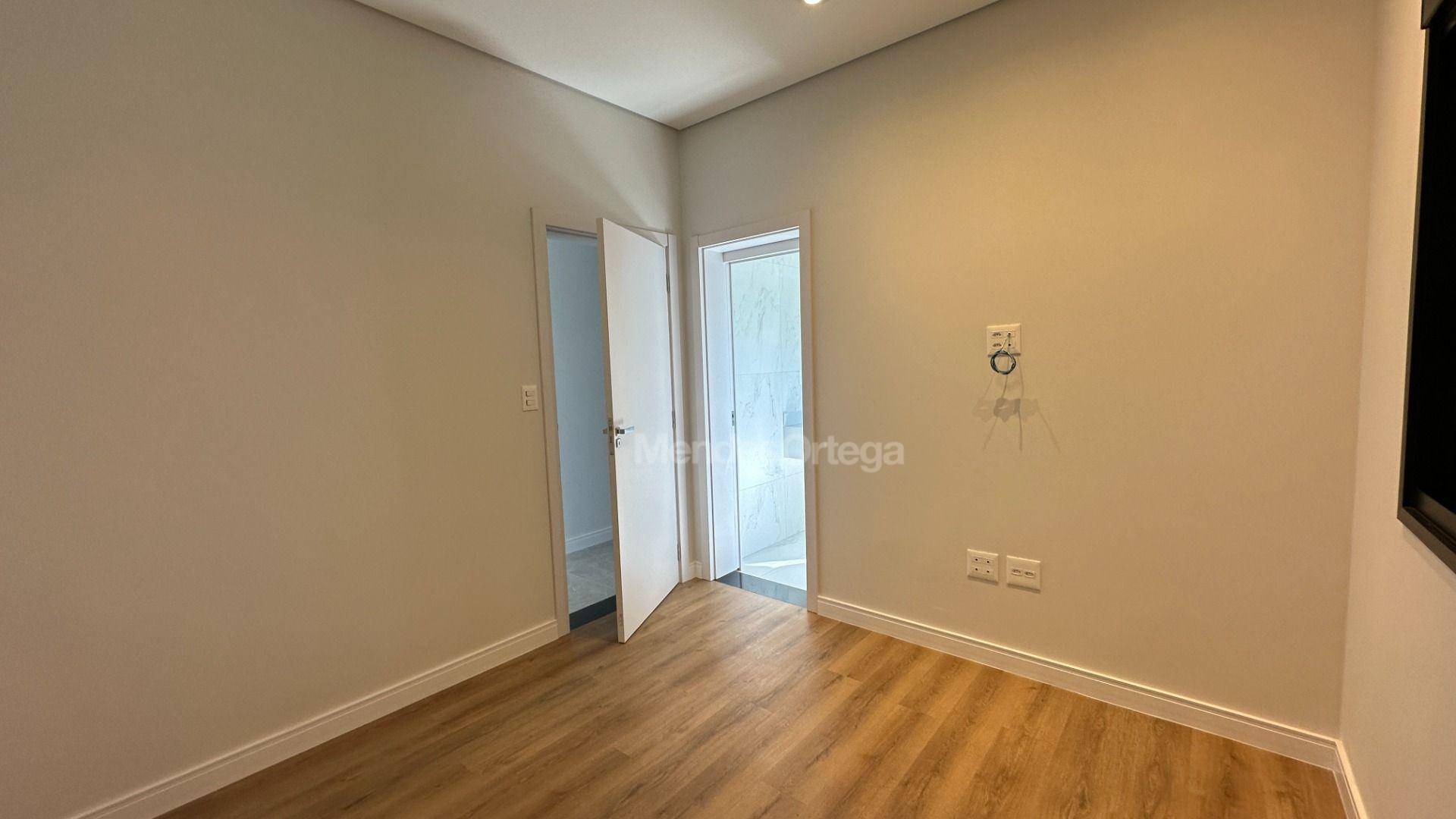 Casa de Condomínio à venda com 3 quartos, 237m² - Foto 11