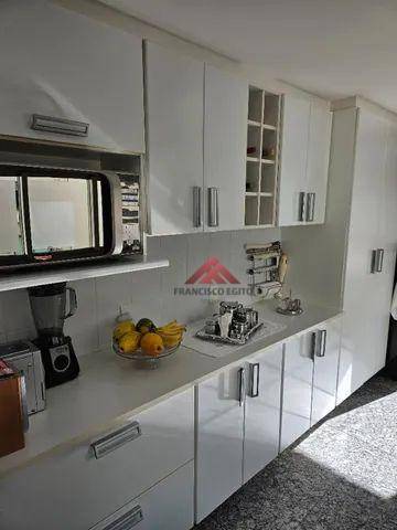 Apartamento à venda com 4 quartos, 210m² - Foto 13