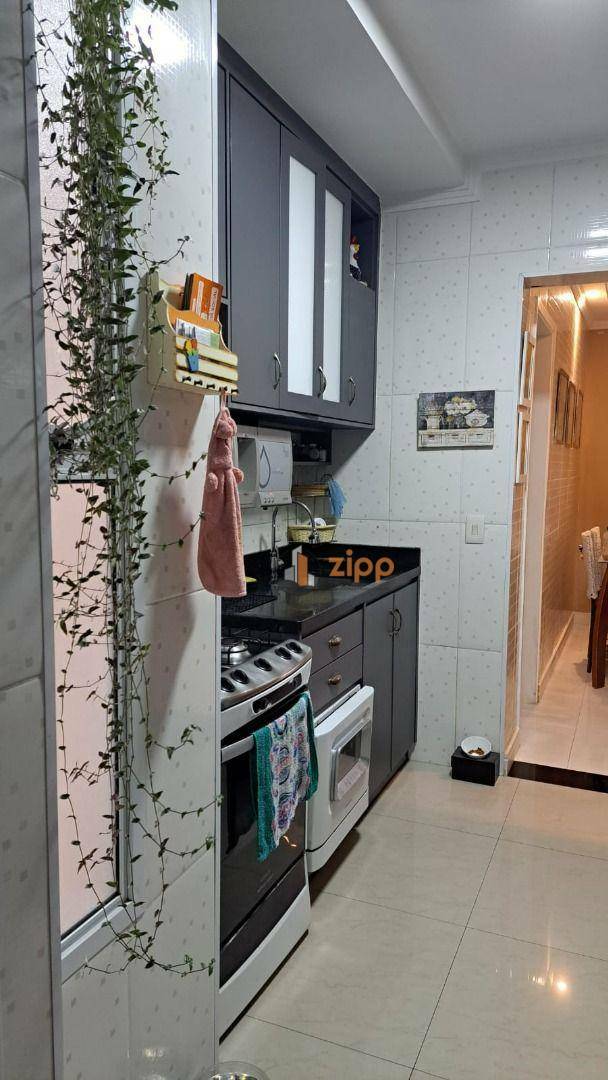 Apartamento à venda com 3 quartos, 93m² - Foto 35