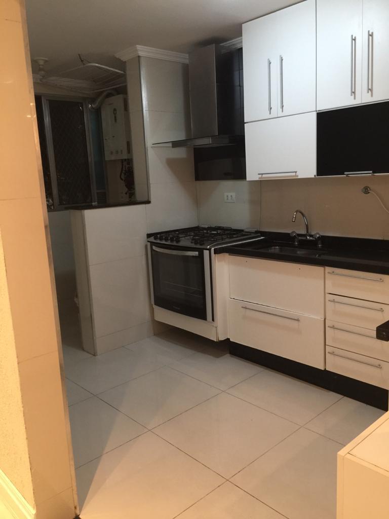 Apartamento à venda com 3 quartos, 64m² - Foto 12