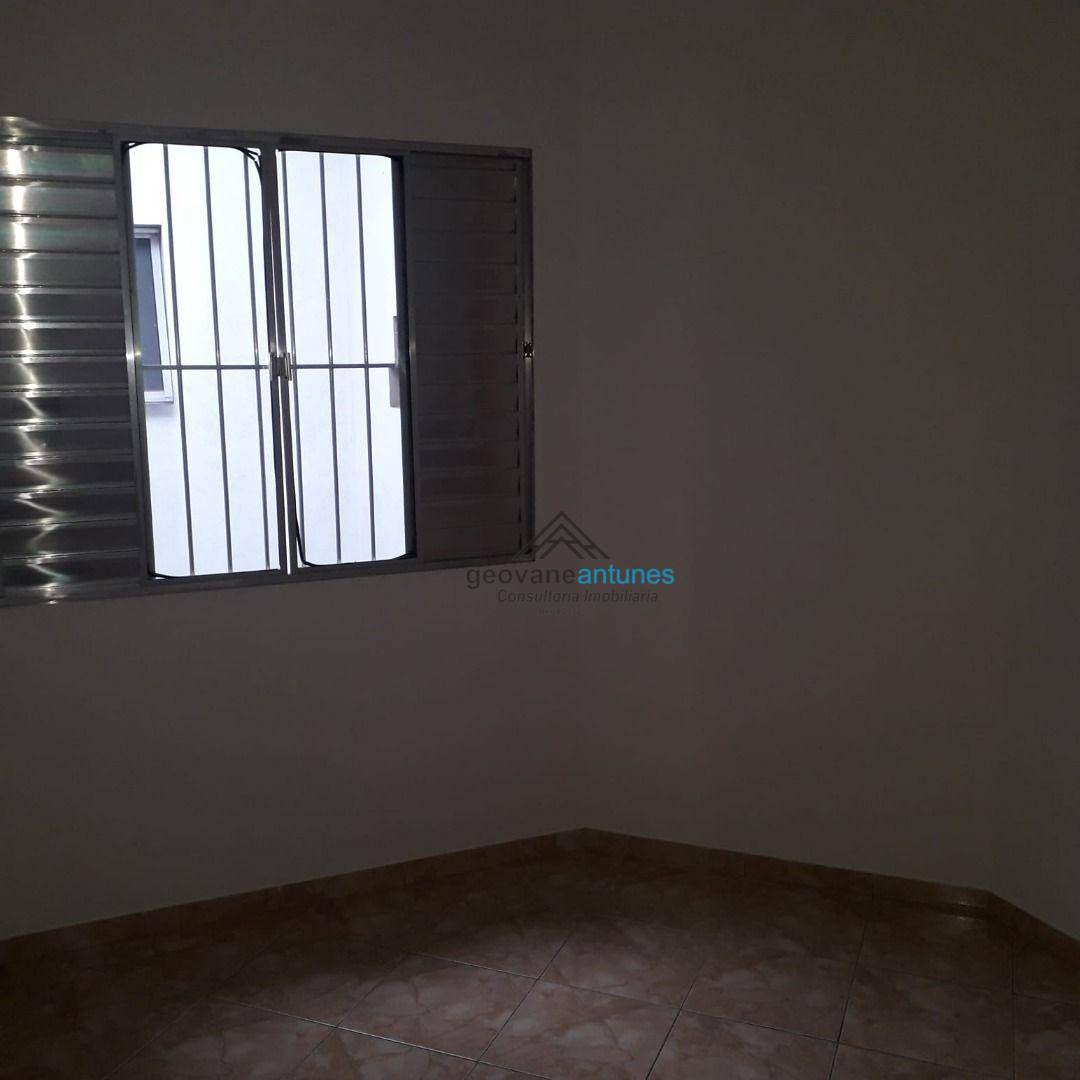 Casa à venda com 3 quartos, 125m² - Foto 14