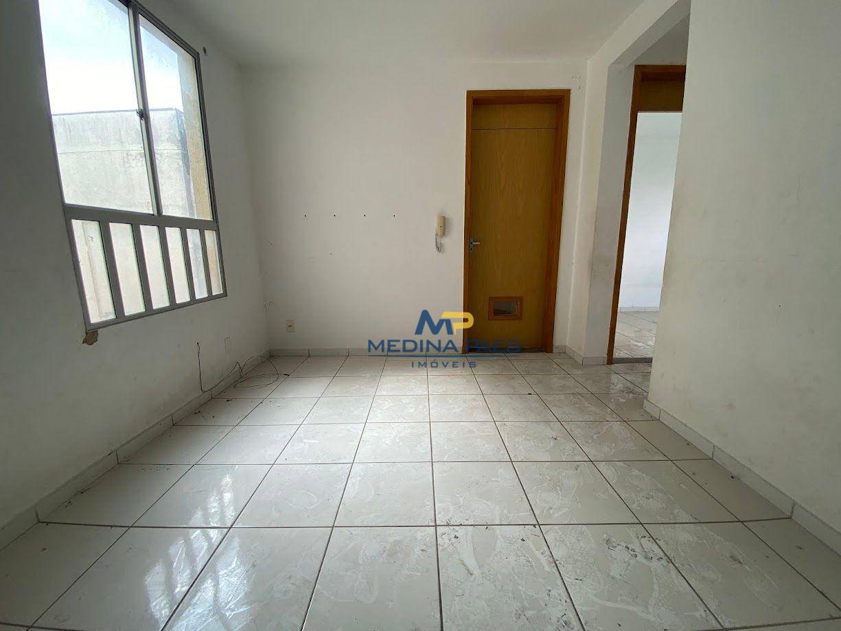 Apartamento à venda com 2 quartos, 46m² - Foto 1