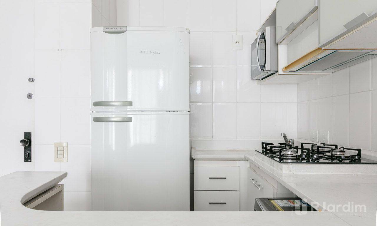 Apartamento para alugar com 2 quartos, 55m² - Foto 17