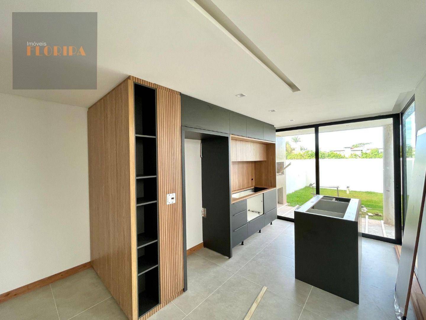 Casa à venda com 3 quartos, 146m² - Foto 2