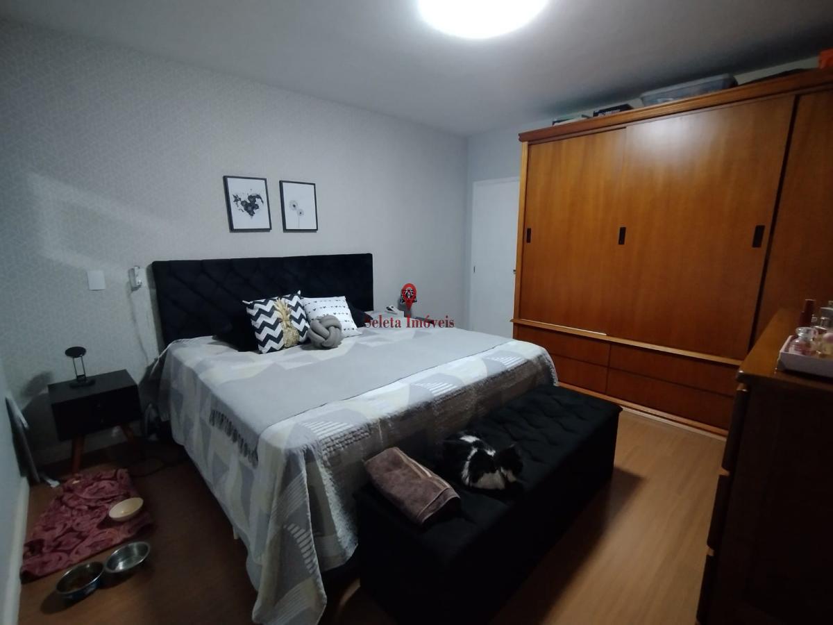 Casa à venda com 2 quartos, 200m² - Foto 18