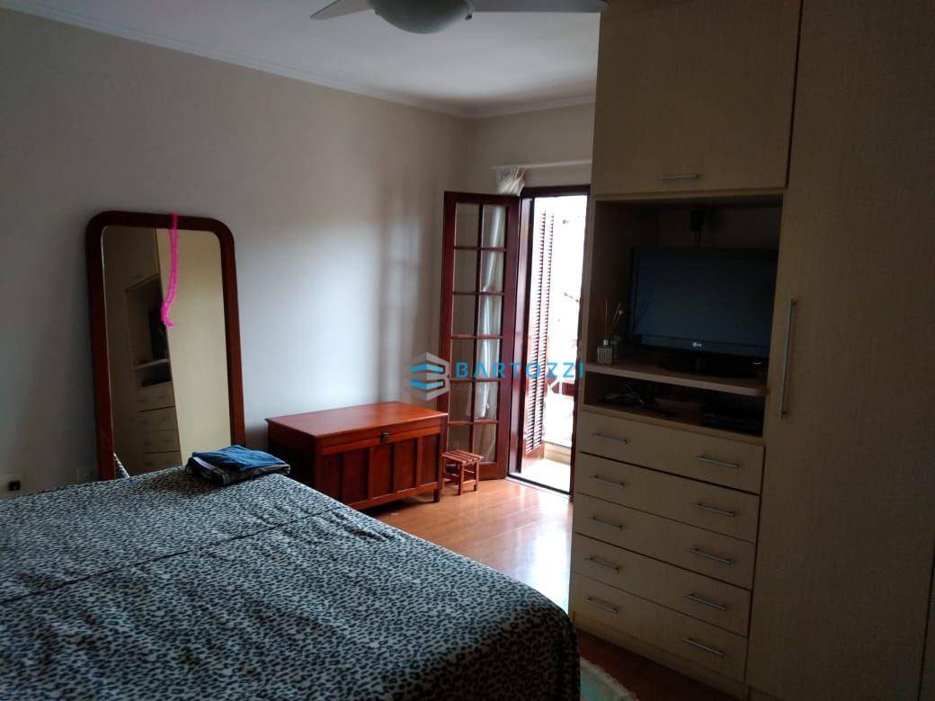 Sobrado à venda com 3 quartos, 198m² - Foto 10