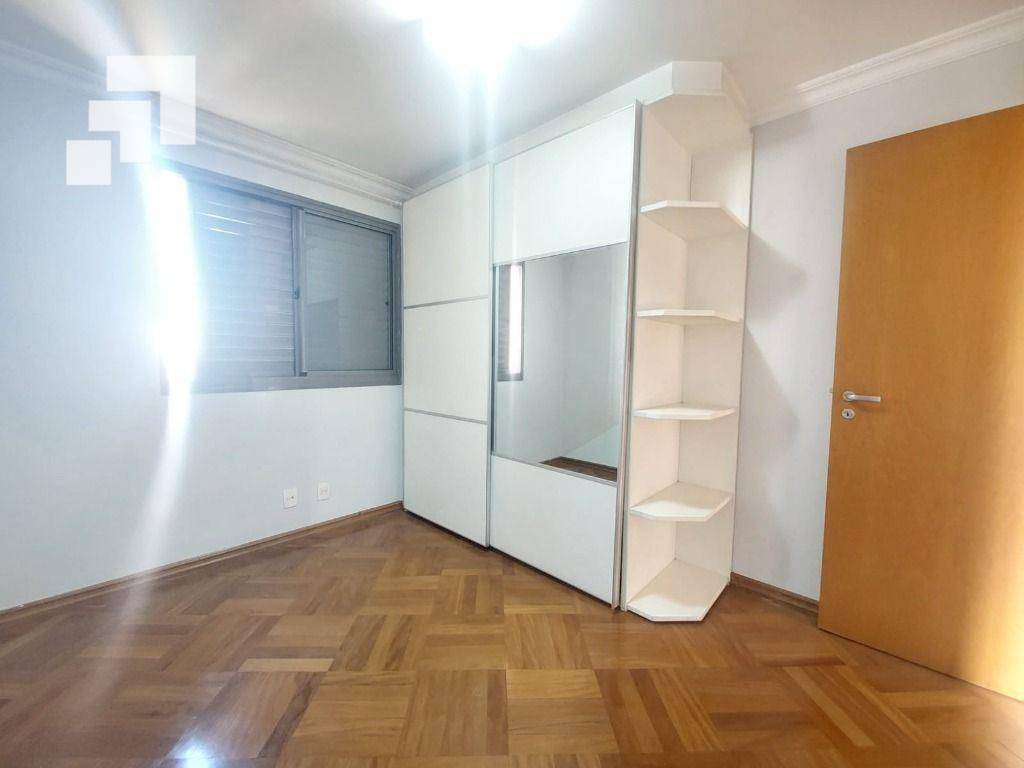 Apartamento à venda com 4 quartos, 172m² - Foto 18