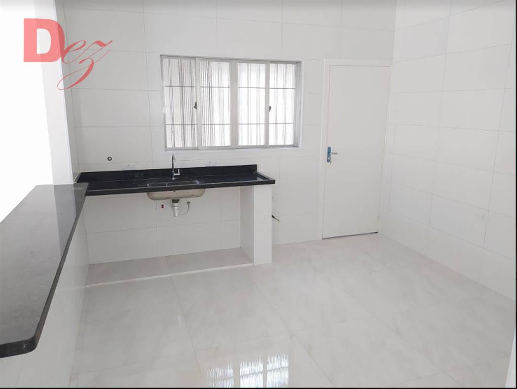 Casa à venda com 4 quartos, 151m² - Foto 9