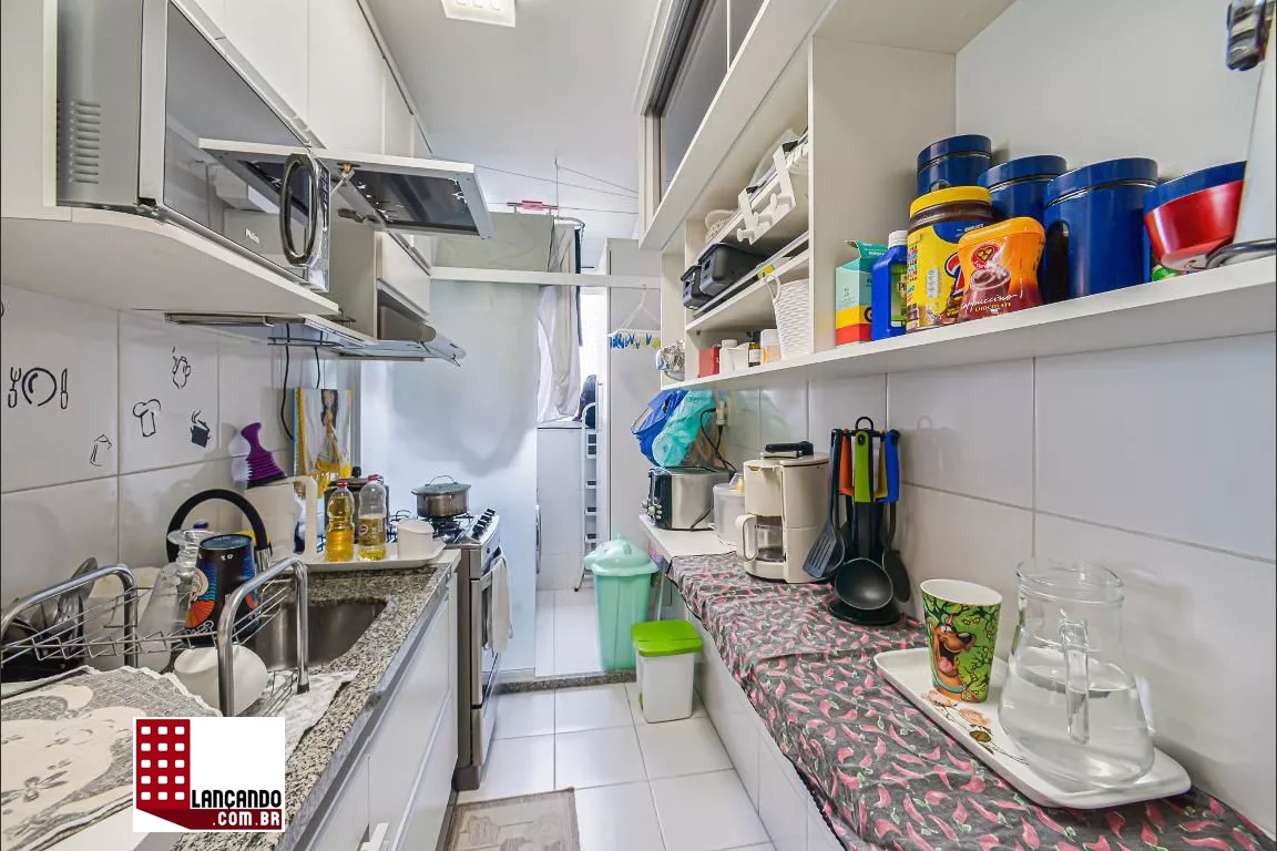 Apartamento à venda com 2 quartos, 70m² - Foto 19