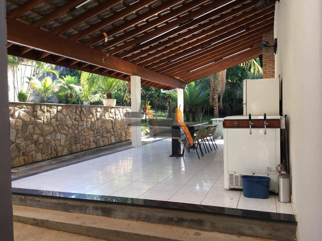 Casa à venda com 4 quartos, 283m² - Foto 5