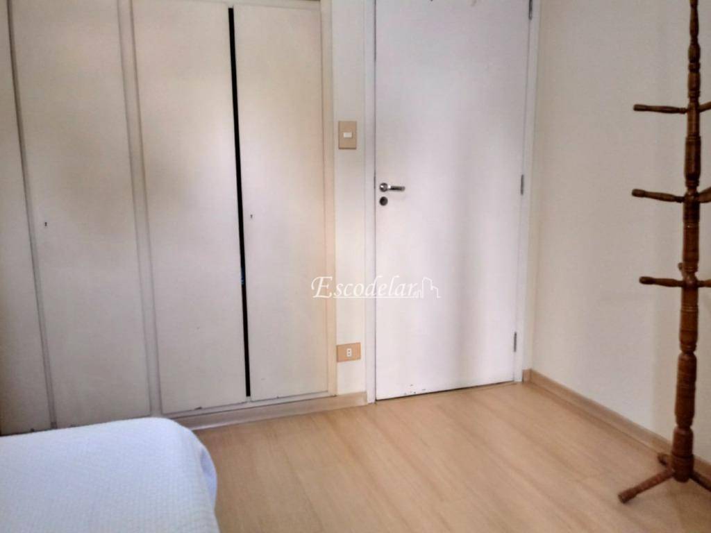 Apartamento à venda com 4 quartos, 200m² - Foto 16