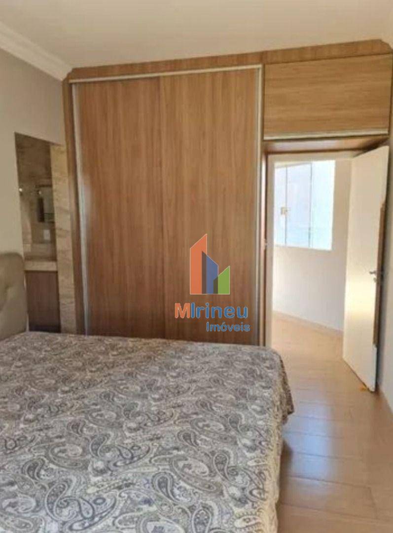 Sobrado à venda com 3 quartos, 175m² - Foto 13