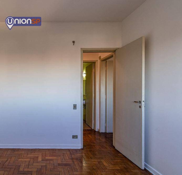 Apartamento à venda com 2 quartos, 79m² - Foto 6