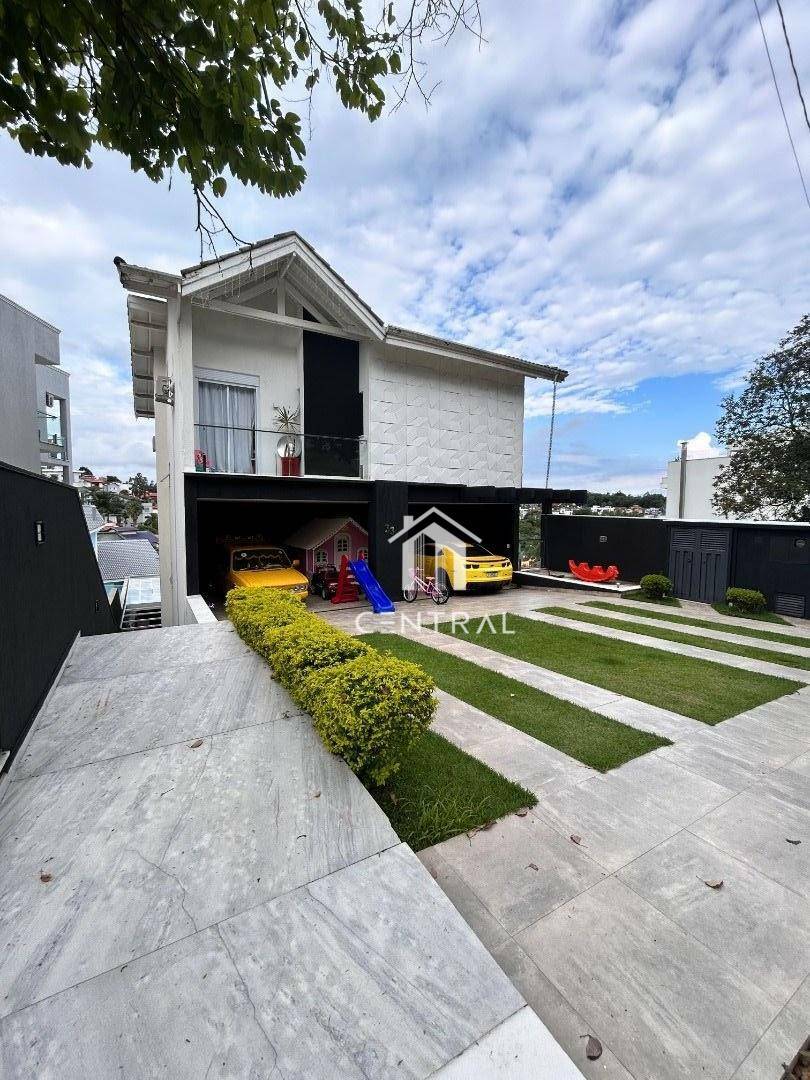 Sobrado à venda e aluguel com 4 quartos, 400m² - Foto 2