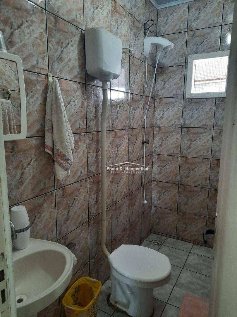 Casa à venda com 4 quartos, 192m² - Foto 4